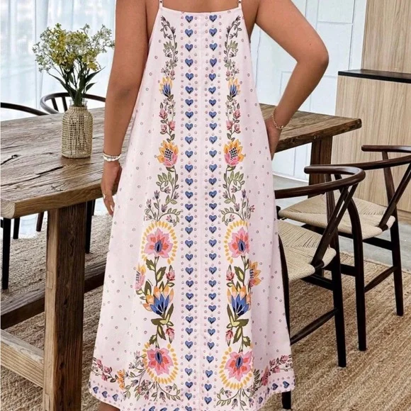 Floral Pink Sleeveless Dress - Picture 2 of 6